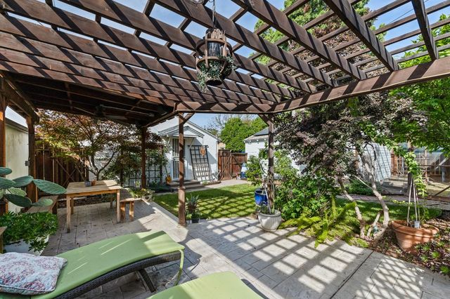 526 E Michigan Avenue, Fresno, CA 93704