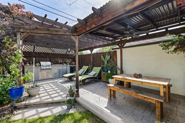 526 E Michigan Avenue, Fresno, CA 93704