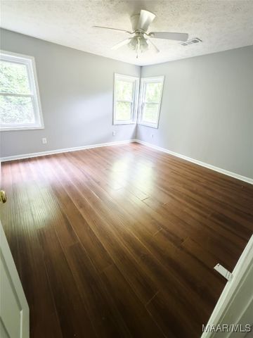 425 Water Street, Prattville, AL 36067