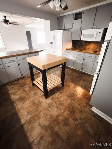 425 Water Street, Prattville, AL 36067