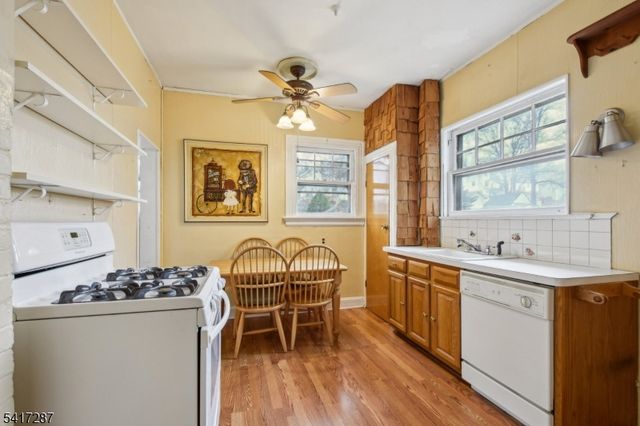 60 Berkeley Ave, Bloomfield Twp., NJ 07003