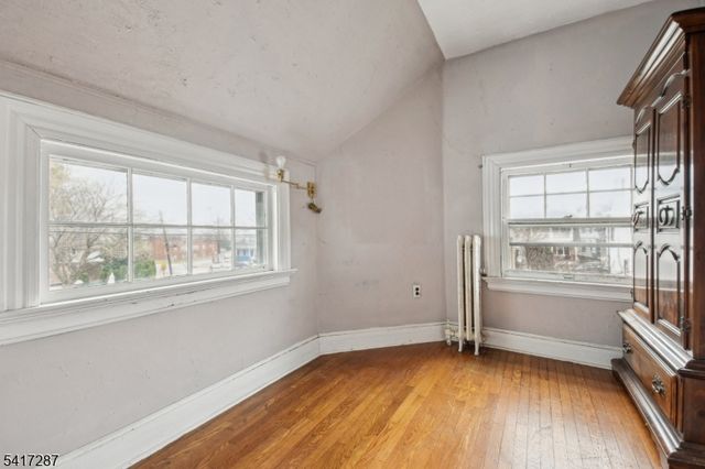 60 Berkeley Ave, Bloomfield Twp., NJ 07003