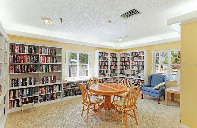 4550 PINEBROOK 106, Bradenton, FL 34209