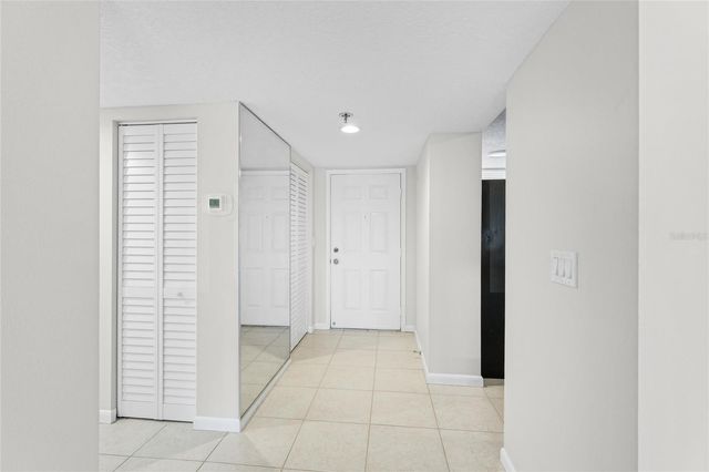 4550 PINEBROOK 106, Bradenton, FL 34209