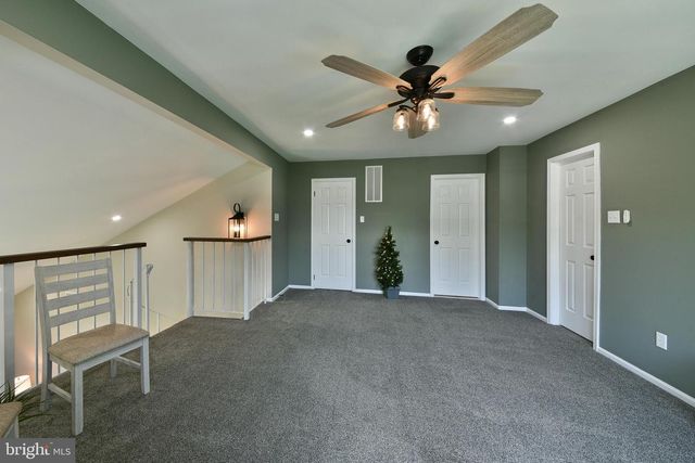 172 MEADOWVIEW CT, Langhorne, PA 19047