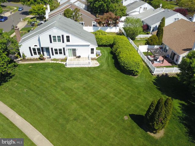 172 MEADOWVIEW CT, Langhorne, PA 19047