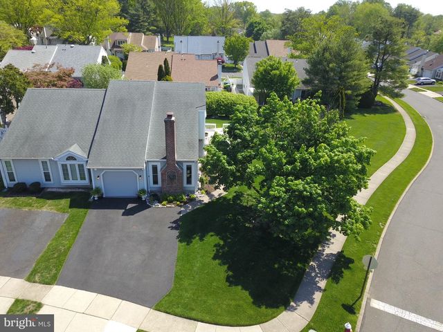 172 MEADOWVIEW CT, Langhorne, PA 19047