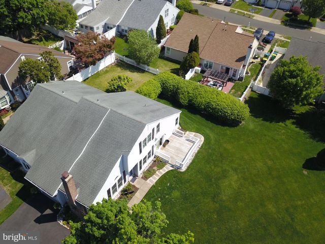 172 MEADOWVIEW CT, Langhorne, PA 19047