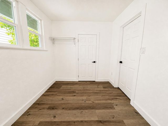 2125 E Myrtle St, Stockton, CA 95205