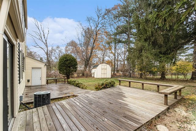 215 W Hamilton Lane, Battle Creek, MI 49015