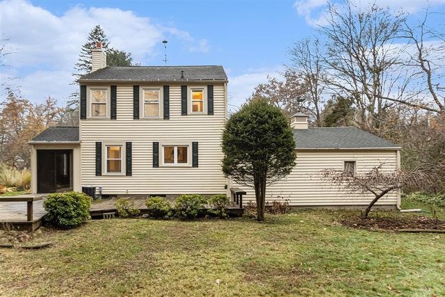 215 W Hamilton Lane, Battle Creek, MI 49015