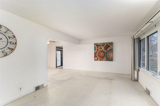 215 W Hamilton Lane, Battle Creek, MI 49015