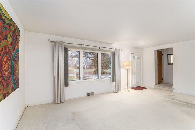 215 W Hamilton Lane, Battle Creek, MI 49015