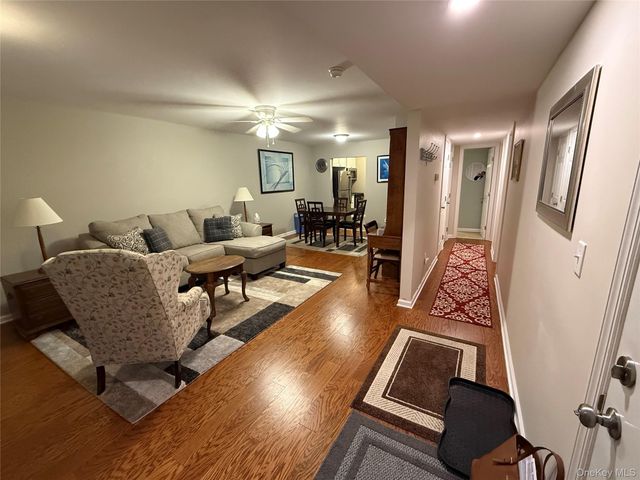 1008 McIntosh Place 10H, Newburgh, NY 12550