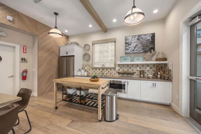 2227 Solara Lane, Vista, CA 92081