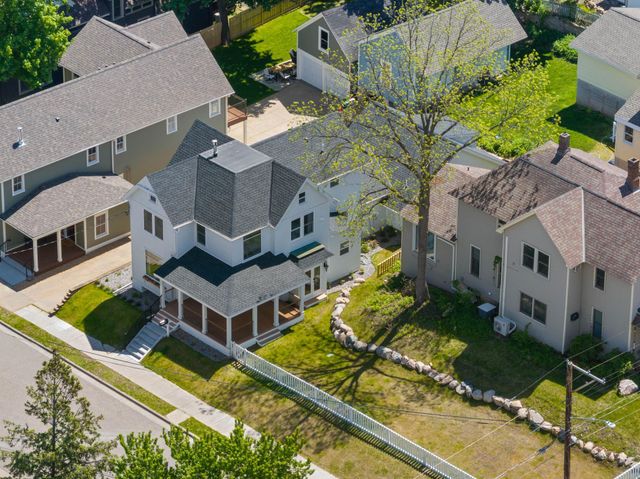 109 Pine Street E, Stillwater, MN 55082