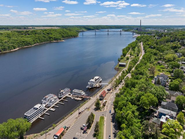 109 Pine Street E, Stillwater, MN 55082