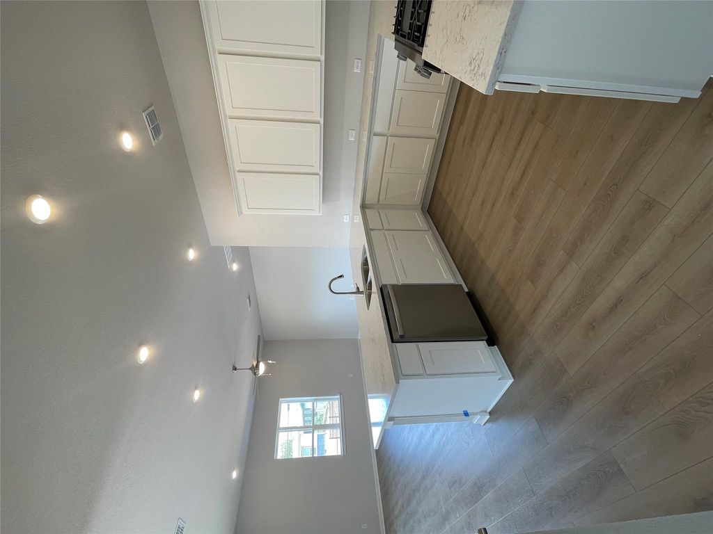 4701 Wally Ave B, Austin, TX 78721