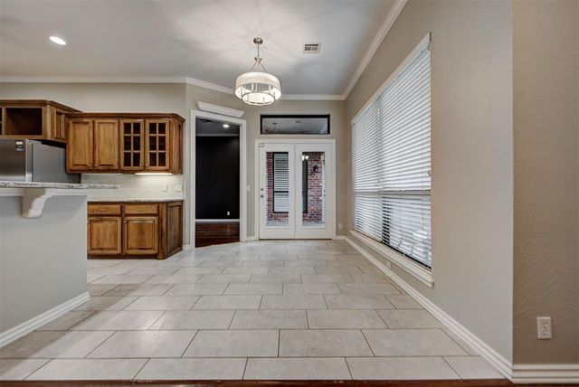 3805 Annalane Drive, Norman, OK 73072