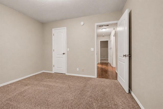 3805 Annalane Drive, Norman, OK 73072