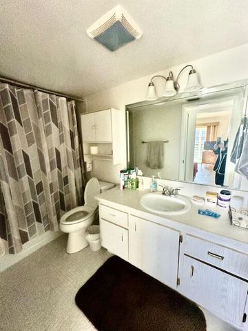 2030 Newcastle B, Boca Raton, FL 33434