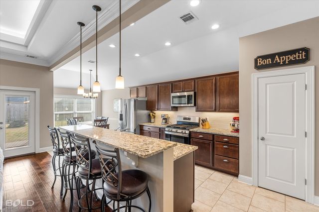 327 Ouchita Lane, Bossier City, LA 71112