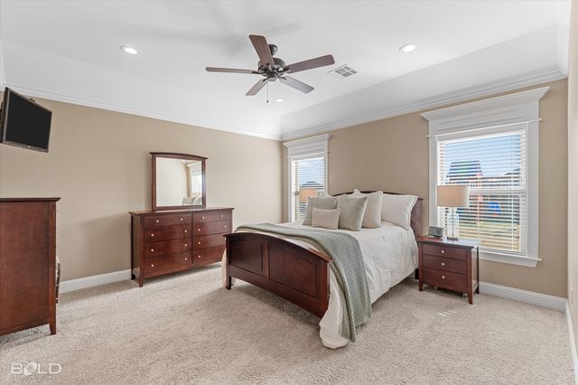 327 Ouchita Lane, Bossier City, LA 71112