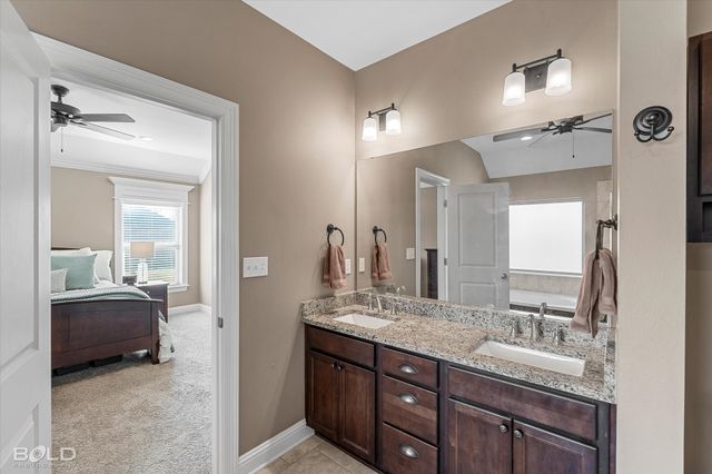 327 Ouchita Lane, Bossier City, LA 71112