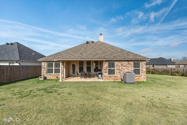 327 Ouchita Lane, Bossier City, LA 71112