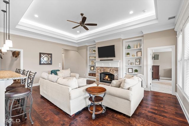 327 Ouchita Lane, Bossier City, LA 71112