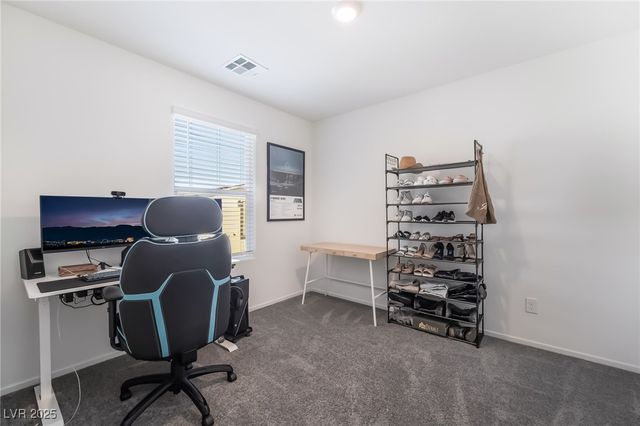 4585 Honey Hills Avenue, Las Vegas, NV 89141