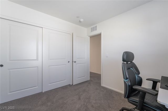 4585 Honey Hills Avenue, Las Vegas, NV 89141