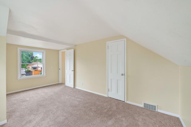4711 Dupont Avenue N, Minneapolis, MN 55430