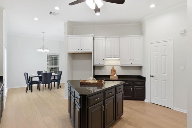 17275 Northcrest Circle, New Caney, TX 77357
