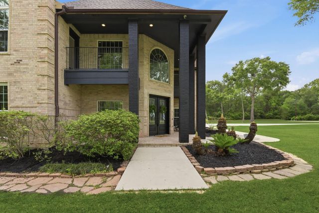 17275 Northcrest Circle, New Caney, TX 77357
