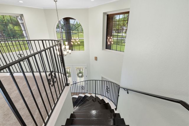 17275 Northcrest Circle, New Caney, TX 77357