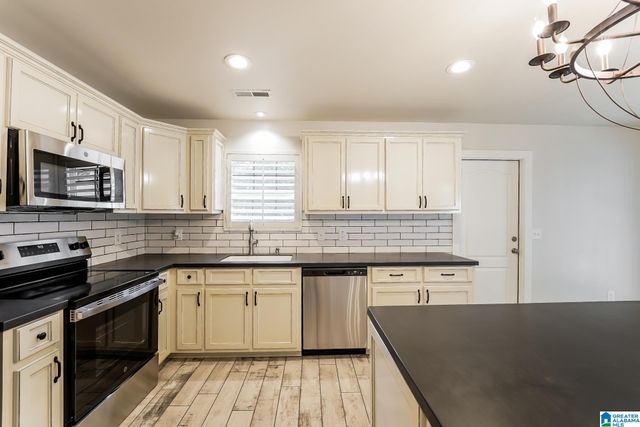 200 SUNRISE DRIVE, Odenville, AL 35120