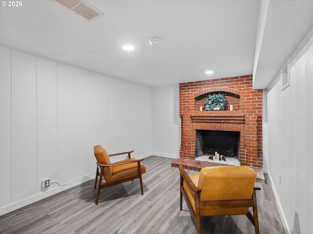 9835 Sw 80TH Ave, Portland, OR 97223