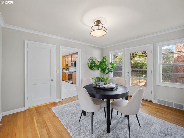 9835 Sw 80TH Ave, Portland, OR 97223