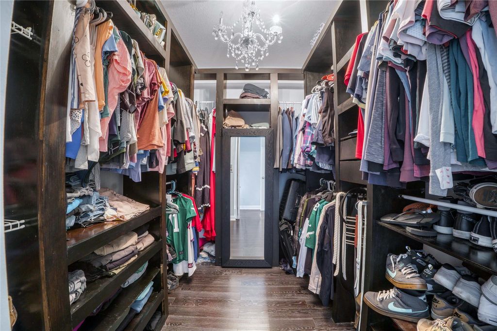 Image 31 of property listing at 8405 Lakeview Trl, Parkland, FL 33076