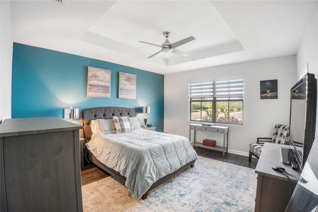 Image 32 of property listing at 8405 Lakeview Trl, Parkland, FL 33076