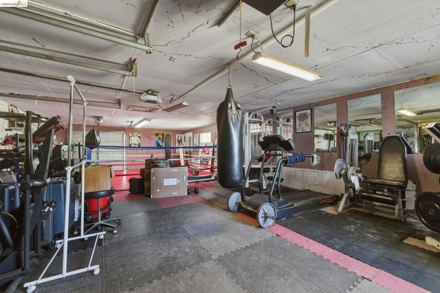 18344 Zeni Ln, Tuolumne, CA 95379