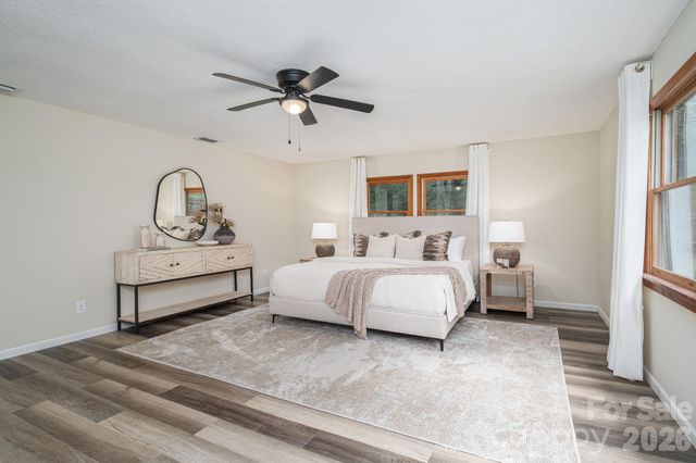 2525 Big Horn Drive, Morganton, NC 28655