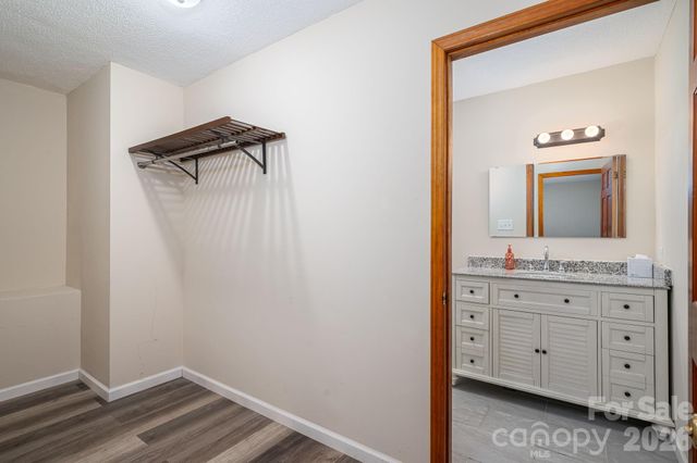 2525 Big Horn Drive, Morganton, NC 28655