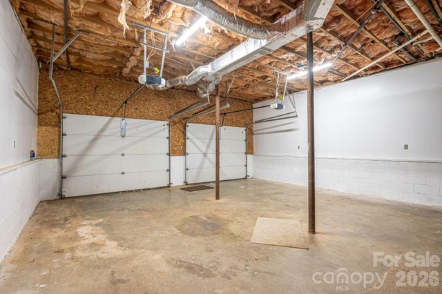 2525 Big Horn Drive, Morganton, NC 28655
