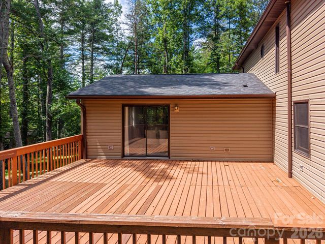 2525 Big Horn Drive, Morganton, NC 28655