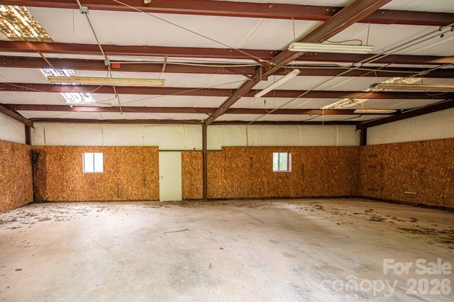2525 Big Horn Drive, Morganton, NC 28655