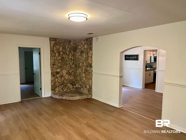 3105 Bryant Road, Mobile, AL 36605