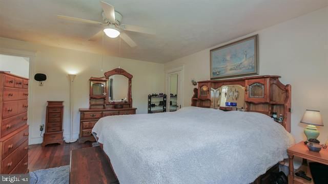15 W BOLTON AVE, Absecon, NJ 08201
