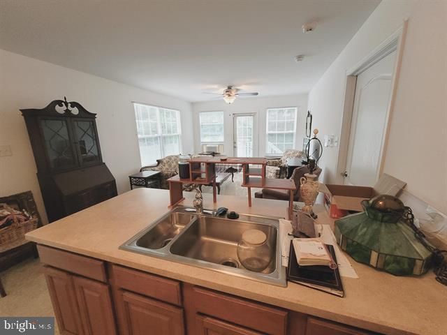 15 W BOLTON AVE, Absecon, NJ 08201